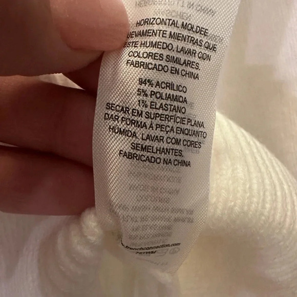 French Connection White Turtleneck Soft Sweater Size XS Bishop Style Sleeve Warm - Picture 6 of 10